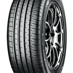 Yokohama BLUEARTH-XT AE61 XL 215/55R18 99V